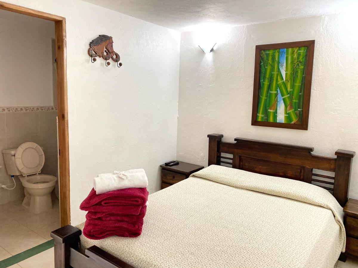 Finca Hotel La Ponderosa リオネグロ エクステリア 写真
