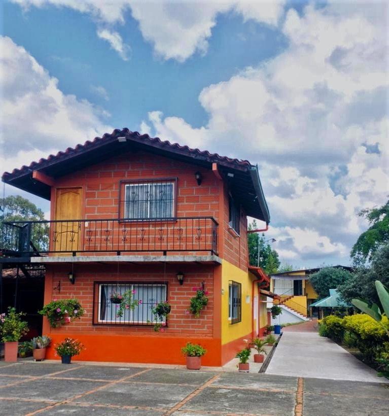 Finca Hotel La Ponderosa リオネグロ エクステリア 写真