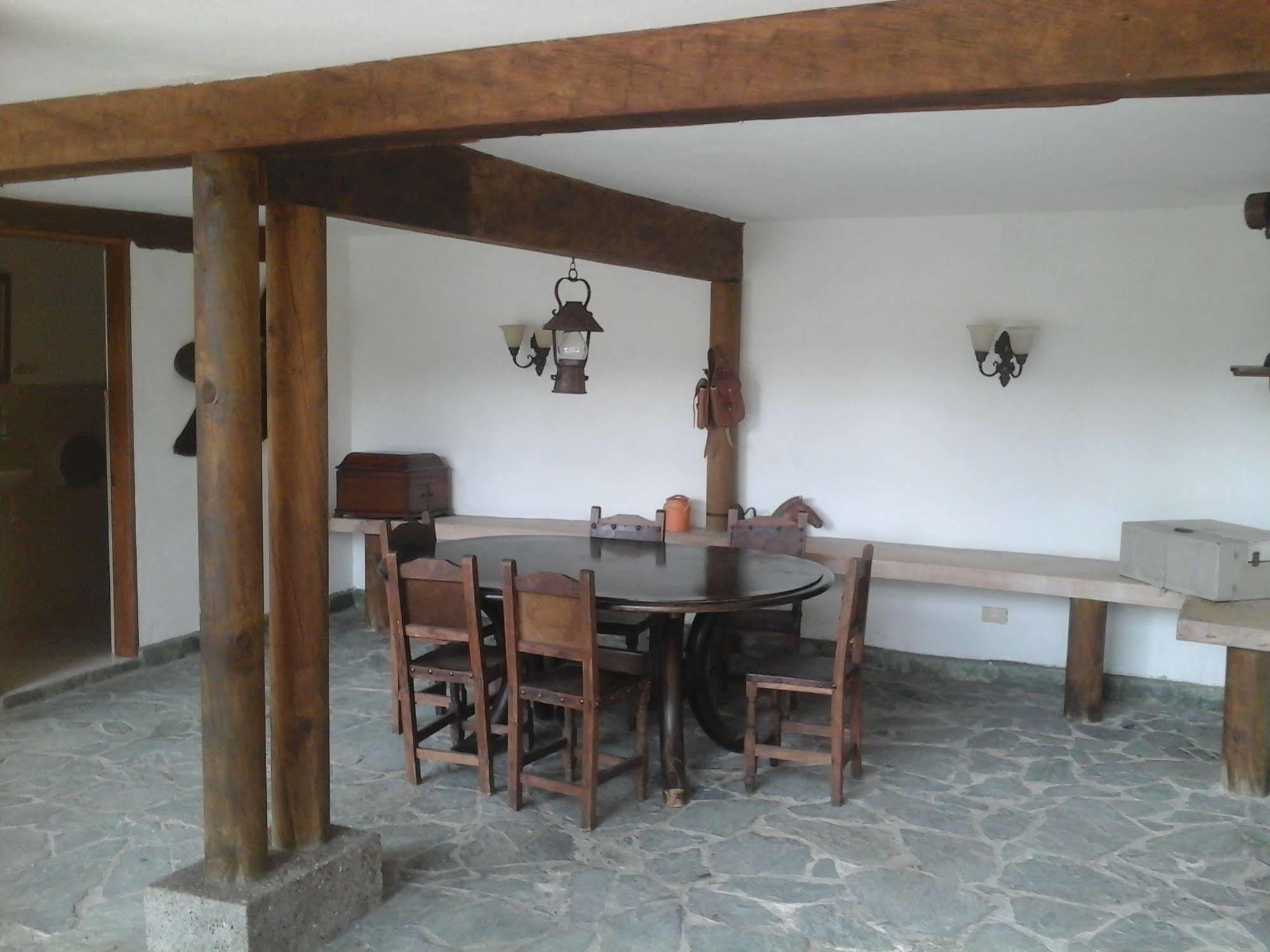 Finca Hotel La Ponderosa リオネグロ エクステリア 写真